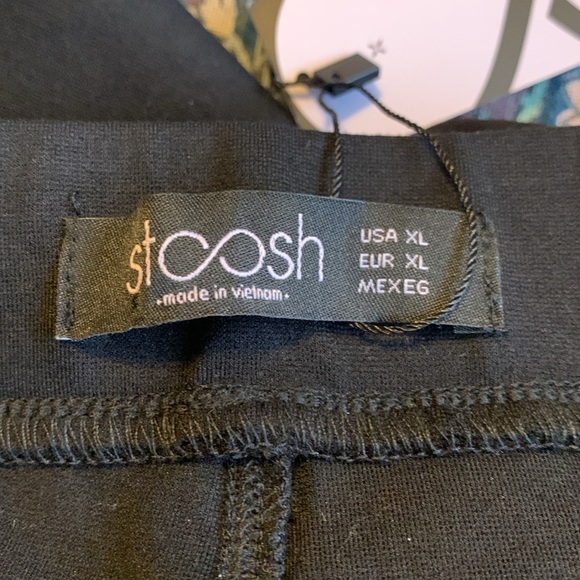 Stoosh Black Pull on Pants - Picture 5 of 5
